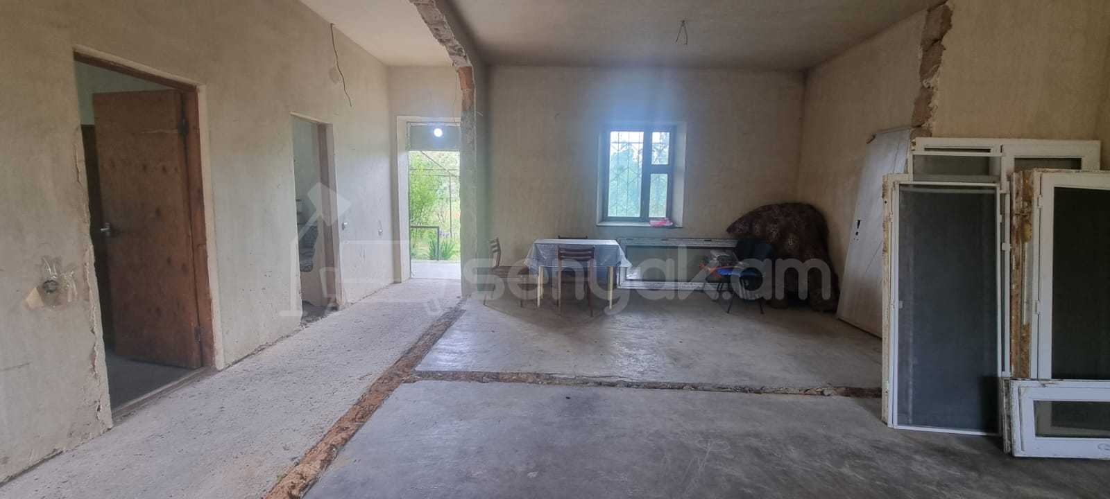 4 Սենյականոց Սեփական Տուն, 120քմ, Նորմալ Վիճակում