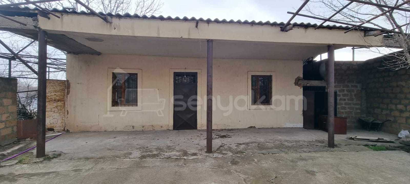 4 Սենյականոց Սեփական Տուն, 120քմ, Նորմալ Վիճակում