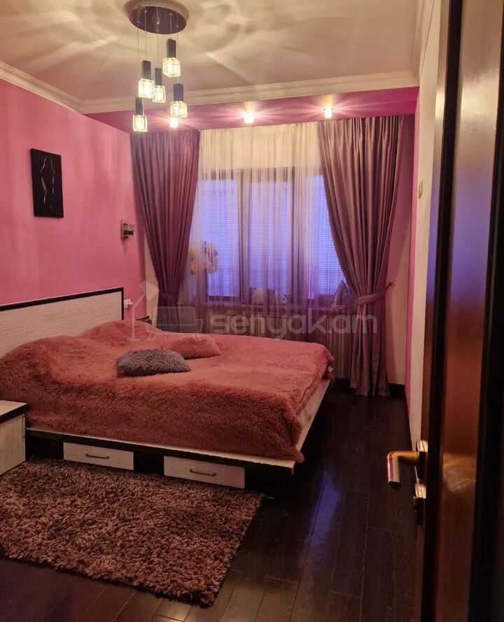 3 Սենյականոց Բնակարան, 74քմ, 2/9 հարկ, Կապիտալ Վերանորոգված