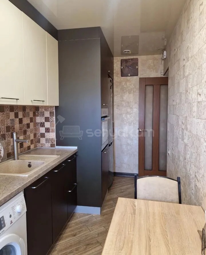 3 Սենյականոց Բնակարան, 74քմ, 2/9 հարկ, Կապիտալ Վերանորոգված