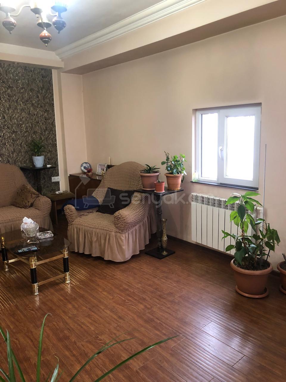 2 Սենյականոց Բնակարան, 51քմ, 9/9 հարկ, Նորմալ Վիճակում