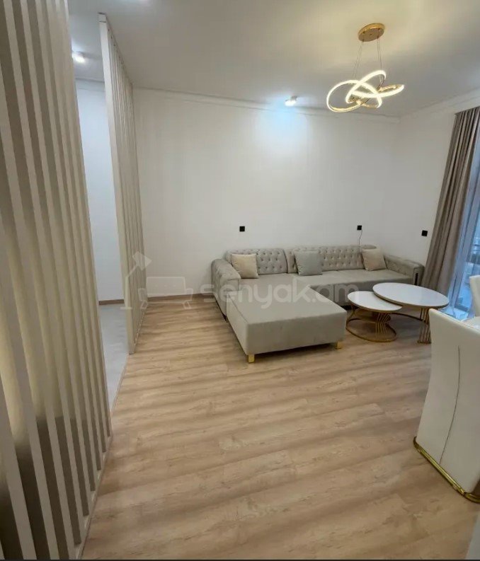 2 Սենյականոց Բնակարան Քարե Շենքում, 40քմ, 3/5 հարկ, Կապիտալ Վերանորոգված, Կահավորված