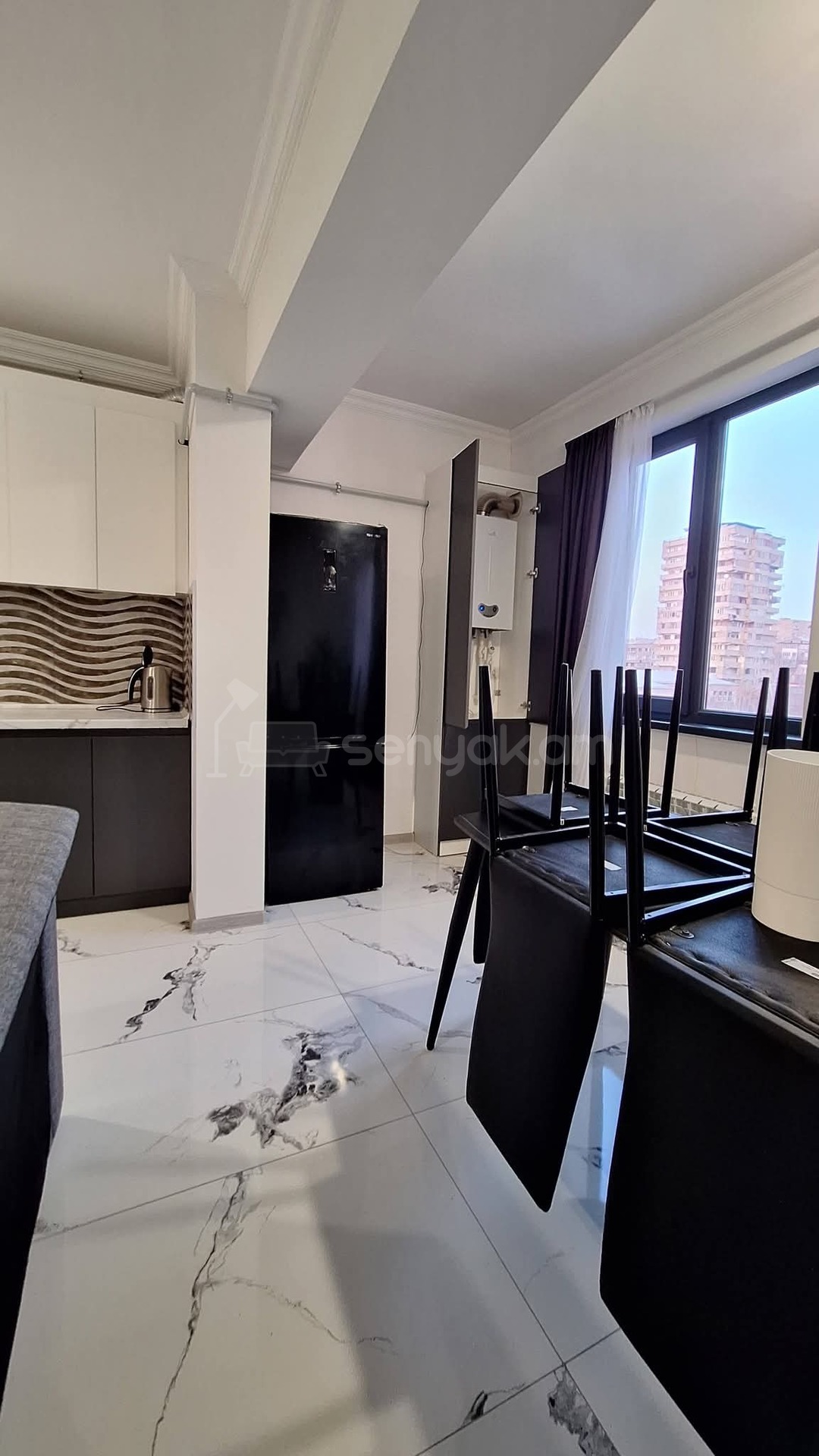 2 Սենյականոց Բնակարան Քարե Շենքում, 52քմ, 5/5 հարկ, Դիզայներական Վերանորոգված, Կահավորված, Արևկող