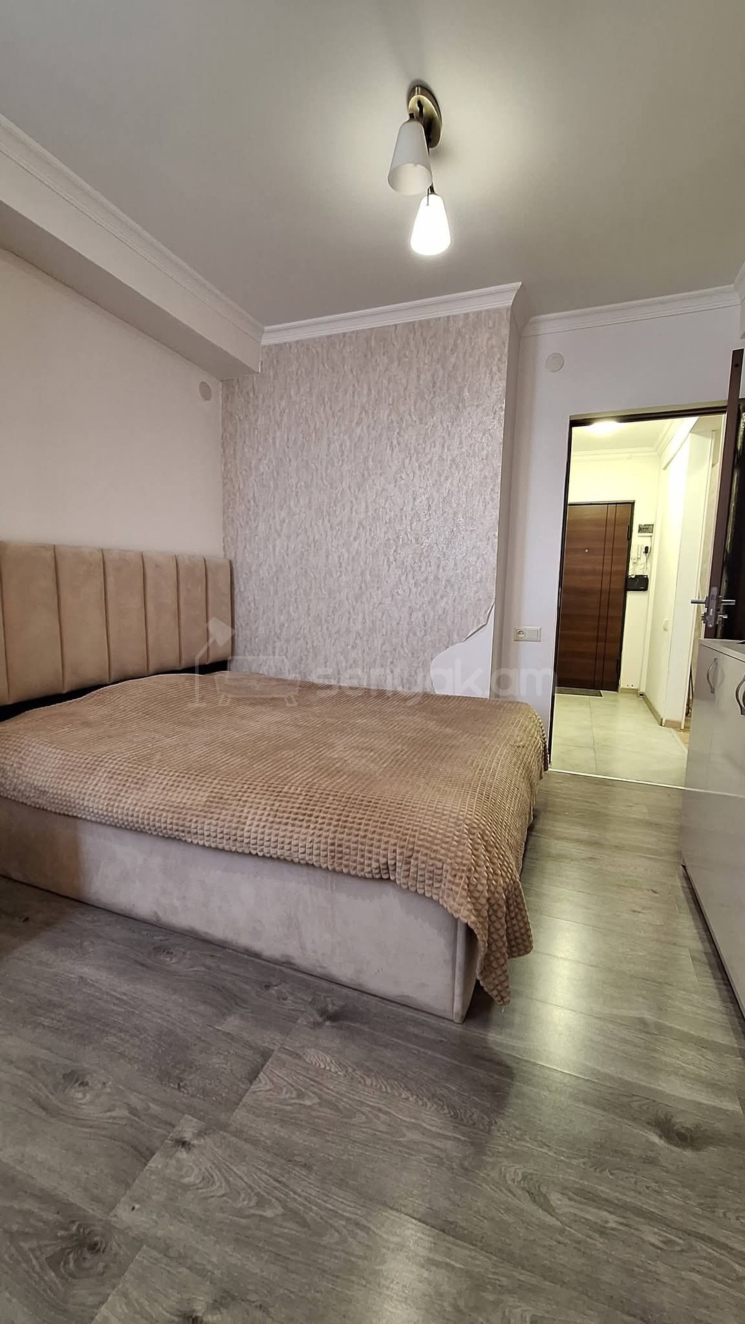 2 Սենյականոց Բնակարան, 46քմ, 4/9 հարկ, Դիզայներական Վերանորոգված, Կահավորված