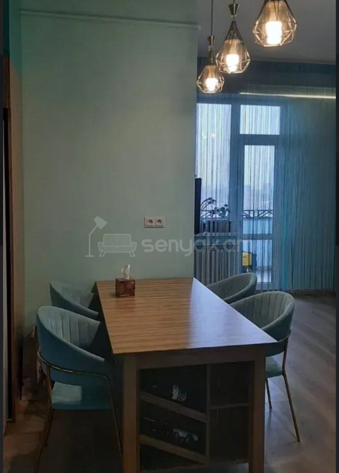 3 Սենյականոց Բնակարան, 81քմ, 10/11 հարկ, Կապիտալ Վերանորոգված, Կահավորված