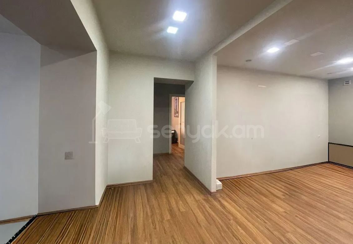 Նորակառույց Օֆիսային Տարածք, 157քմ