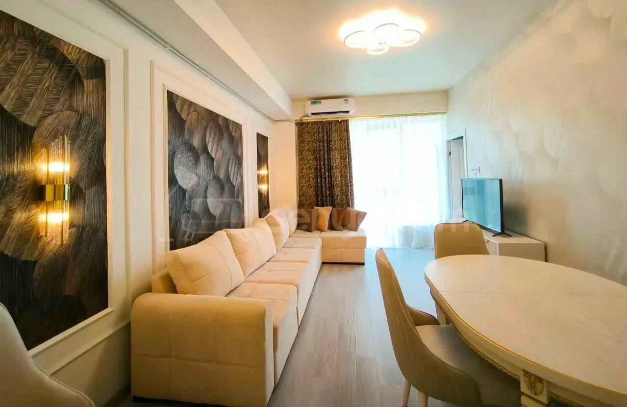 3 Սենյականոց Բնակարան, 60քմ, 4/13 հարկ, Դիզայներական Վերանորոգված, Կահավորված