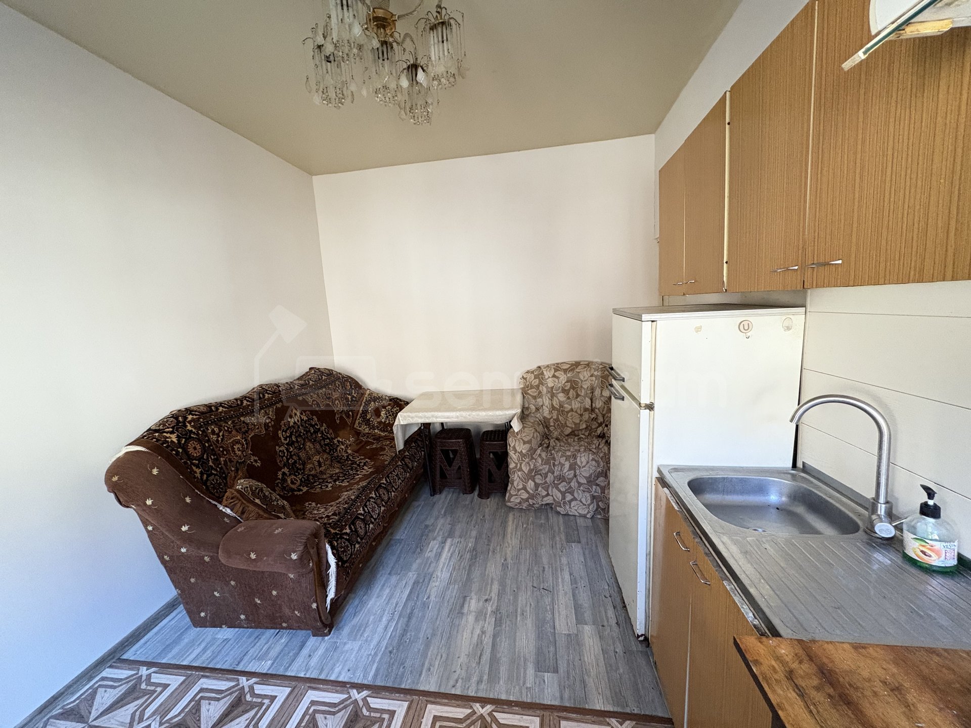 2 Սենյականոց Բնակարան Քարե Շենքում, 39քմ, 1/1 հարկ, Կոսմետիկ Վերանորոգված, Կահավորված, Արևկող