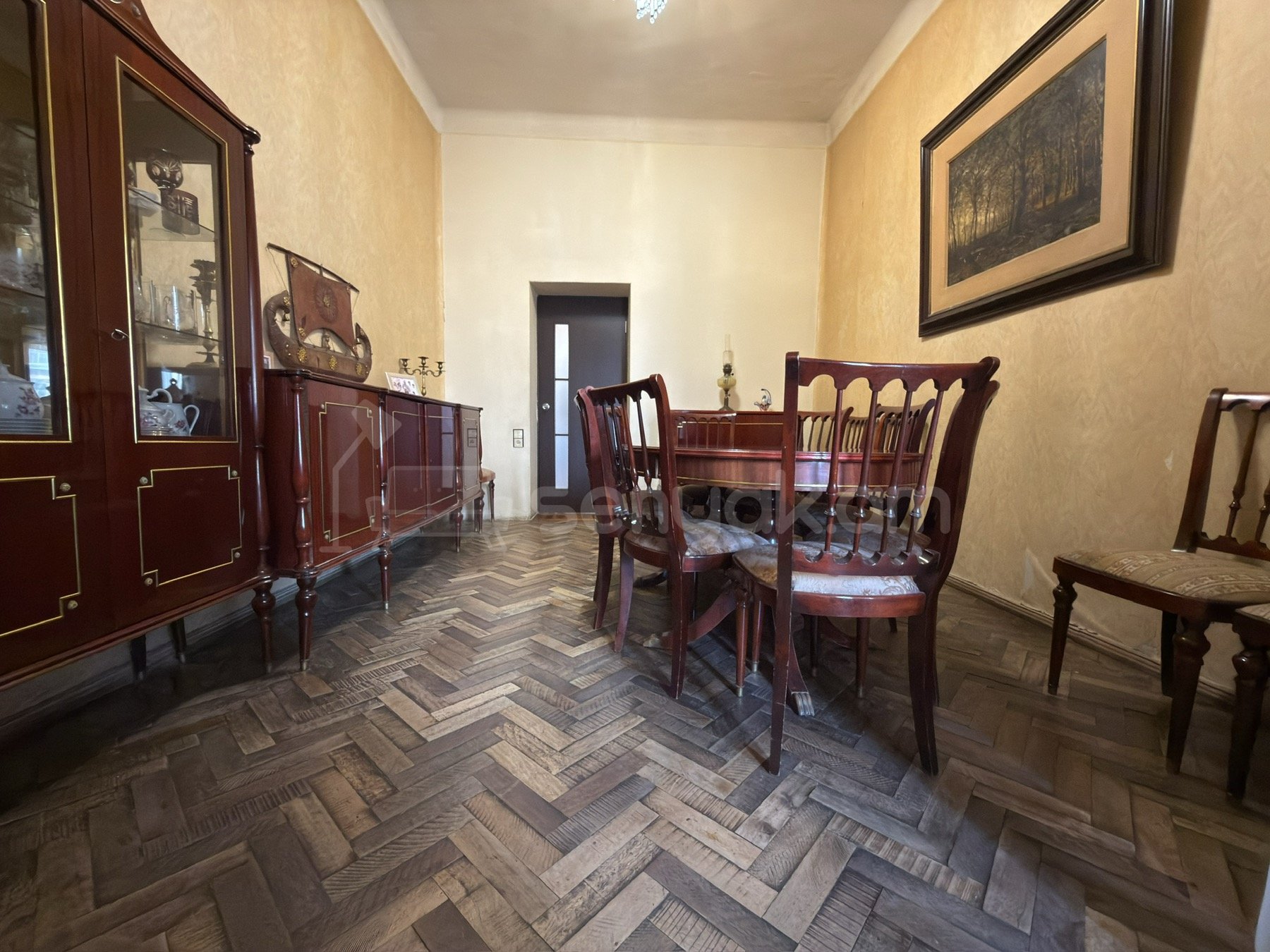 3 Սենյականոց Բնակարան Քարե Շենքում, 96քմ, 3/4 հարկ, Պետական Վիճակում