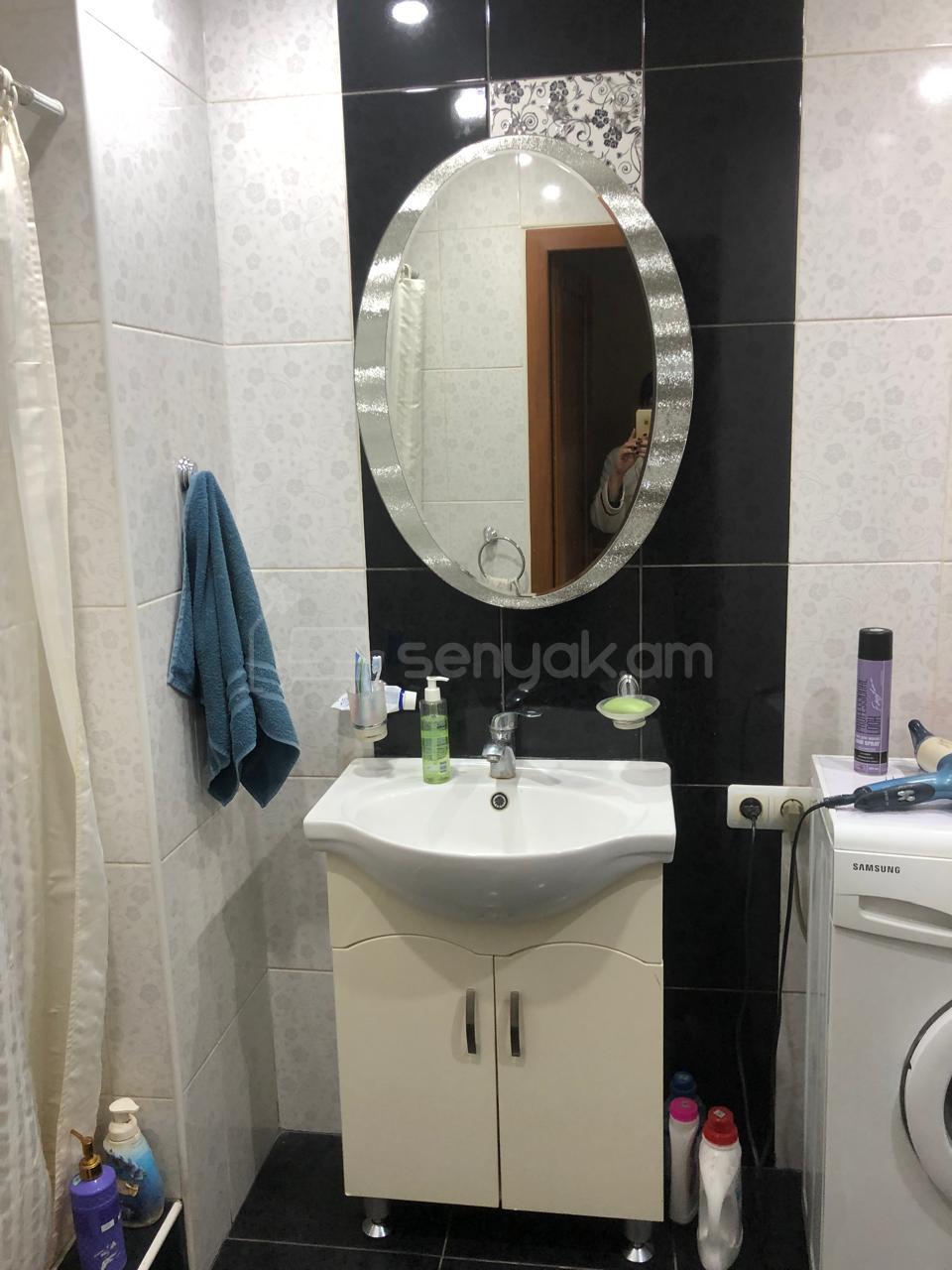 2 Սենյականոց Բնակարան, 51քմ, 9/9 հարկ, Նորմալ Վիճակում