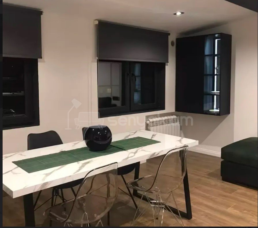 2 Սենյականոց Բնակարան Քարե Շենքում, 65քմ, 6/6 հարկ, Դիզայներական Վերանորոգված, Կահավորված