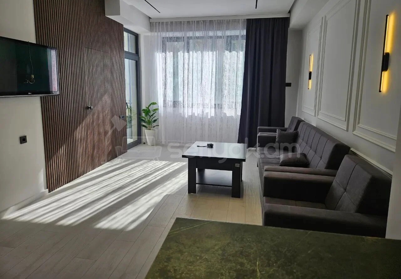 3 Սենյականոց Բնակարան Նորակառույցում, 71քմ, 5/14 հարկ, Դիզայներական Վերանորոգված