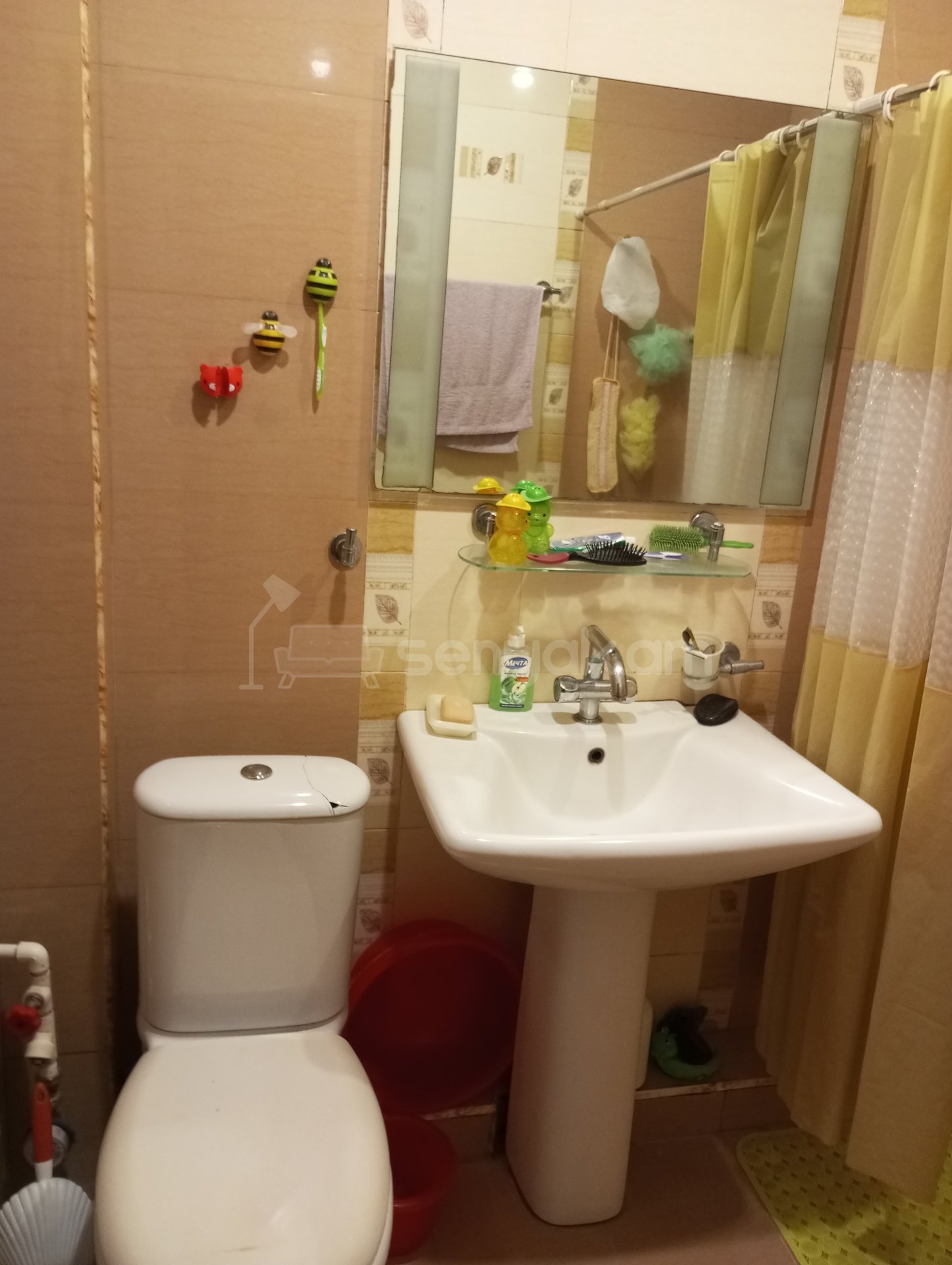 3 Սենյականոց Բնակարան Քարե Շենքում, 94քմ, 5/5 հարկ, Կոսմետիկ Վերանորոգված