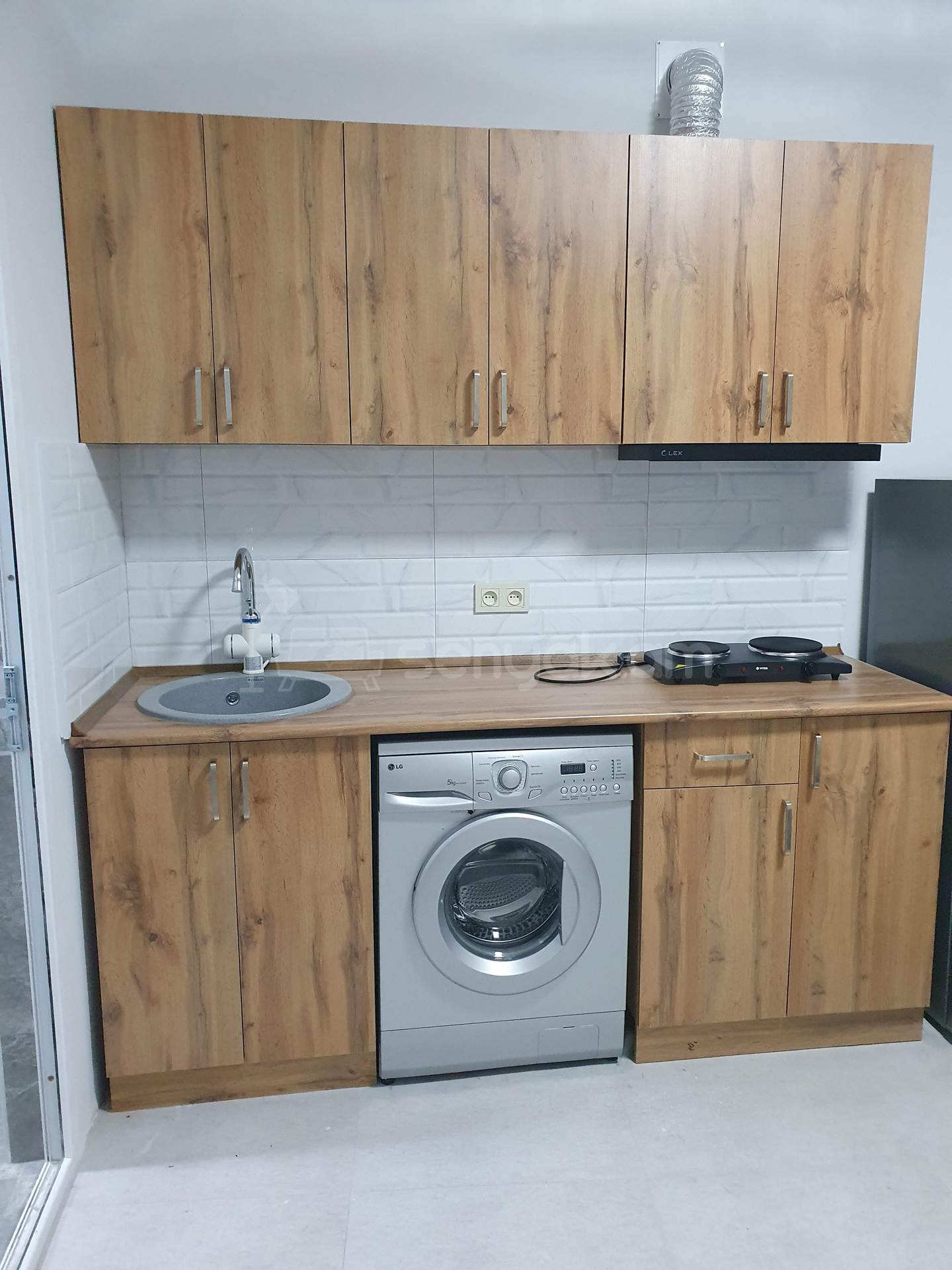 1 Սենյականոց Սեփական Տուն, 30քմ, Կապիտալ Վերանորոգված, Կահավորված