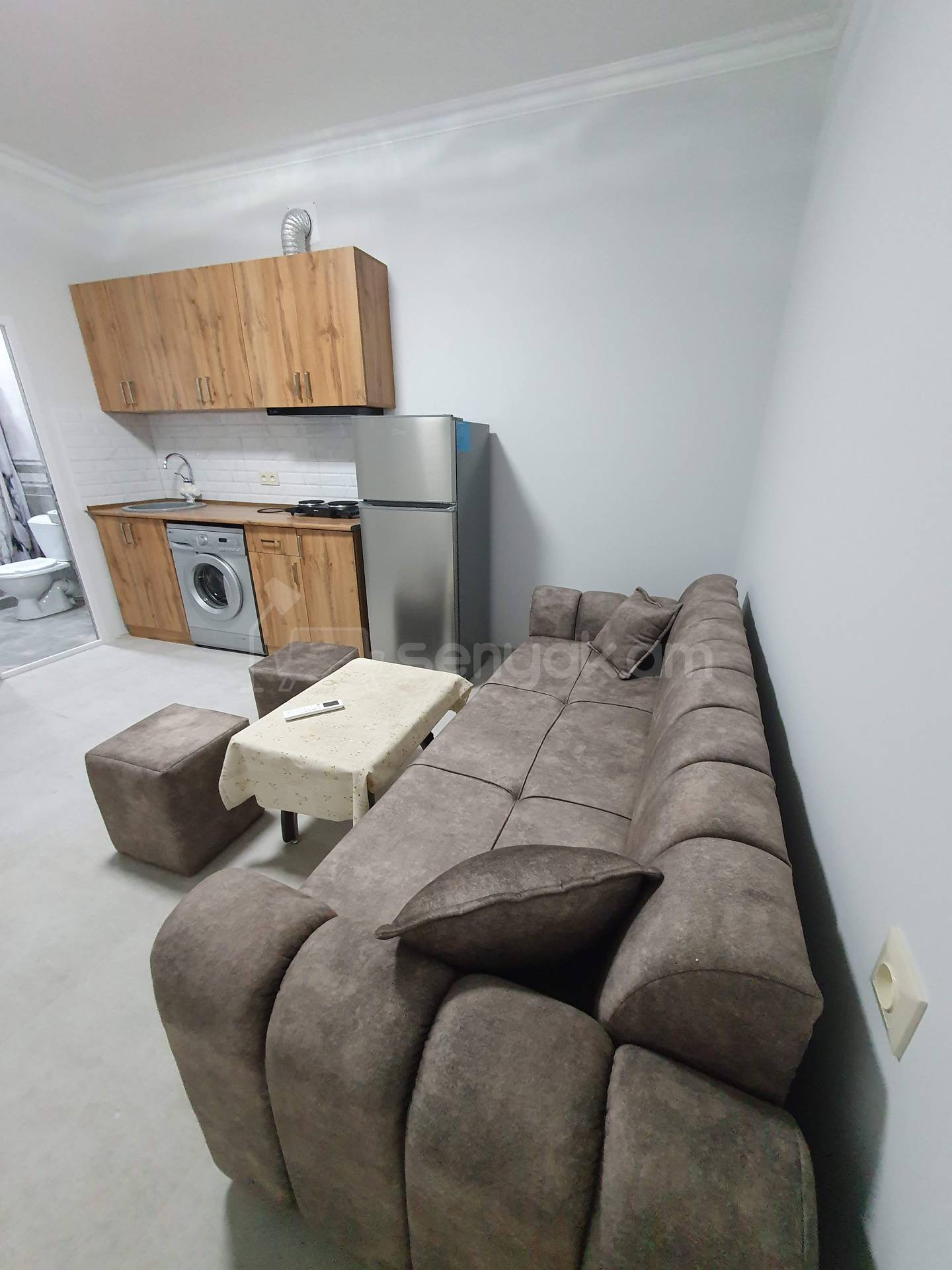 1 Սենյականոց Սեփական Տուն, 30քմ, Կապիտալ Վերանորոգված, Կահավորված