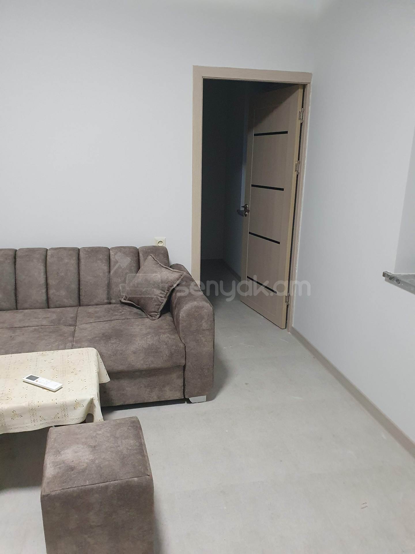 1 Սենյականոց Սեփական Տուն, 30քմ, Կապիտալ Վերանորոգված, Կահավորված