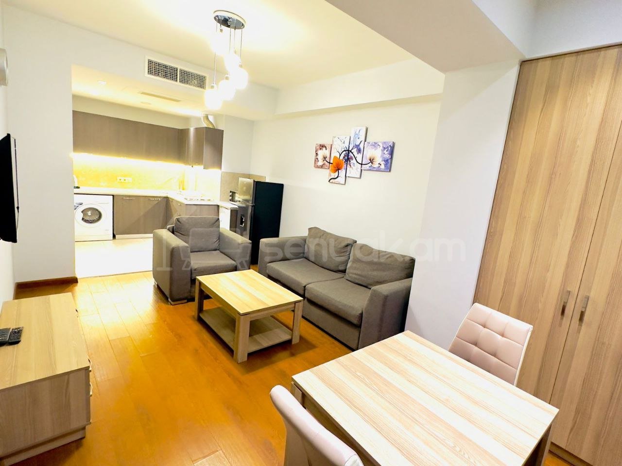 2 Սենյականոց Բնակարան Նորակառույցում, 50քմ, 4/15 հարկ, Դիզայներական Վերանորոգված