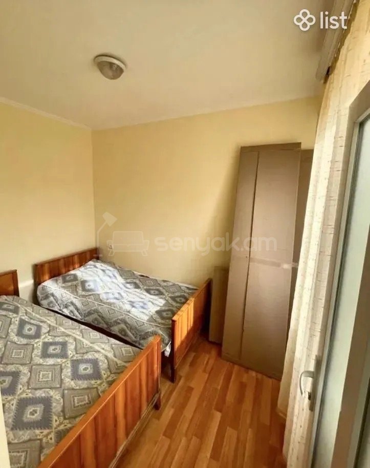 2 Սենյականոց Բնակարան, 42քմ, 3/9 հարկ, Կոսմետիկ Վերանորոգված, Կահավորված, Արևկող