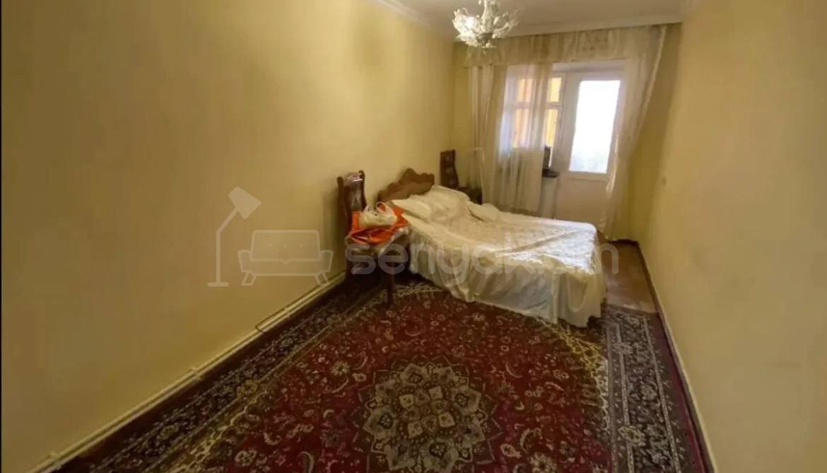 2 Սենյականոց Բնակարան Քարե Շենքում, 55քմ, 5/5 հարկ, Նորմալ Վիճակում