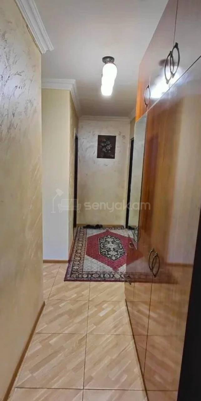 2 Սենյականոց Բնակարան Քարե Շենքում, 55քմ, 5/5 հարկ, Նորմալ Վիճակում