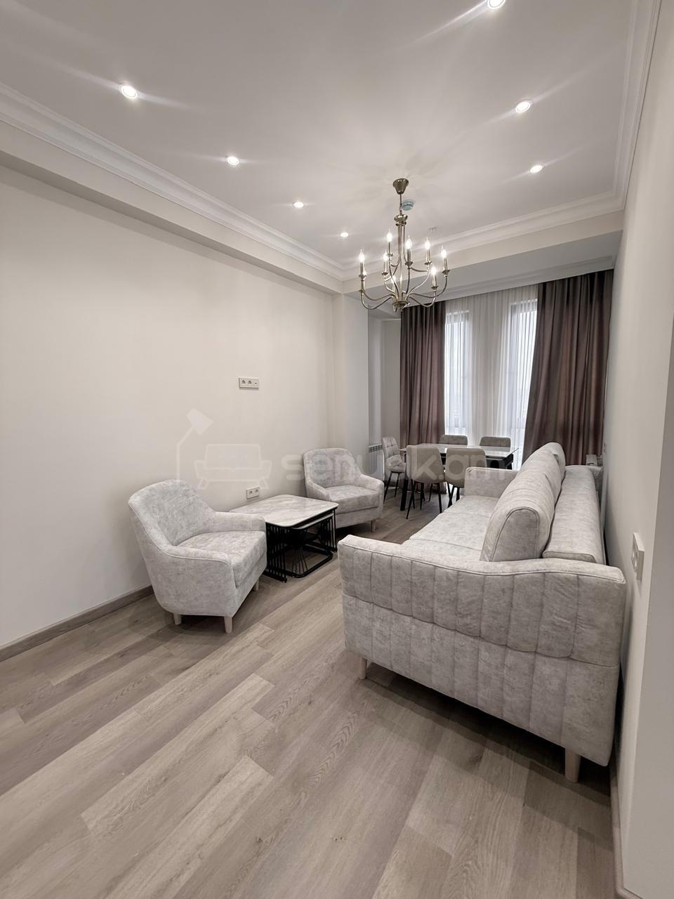 2 Սենյականոց Բնակարան Նորակառույցում, 55քմ, 13/17 հարկ, Կապիտալ Վերանորոգված, Կահավորված, Արևկող