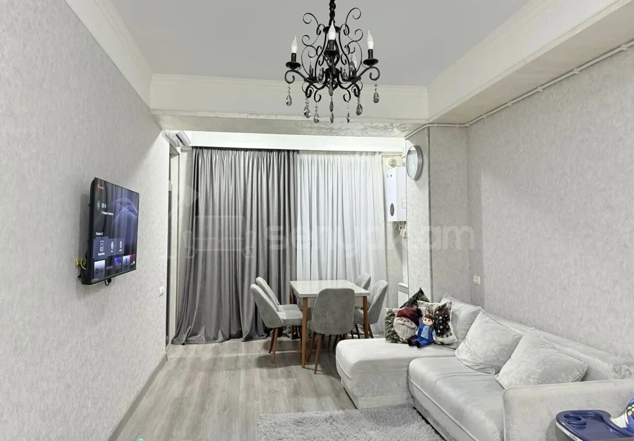 2 Սենյականոց Բնակարան Նորակառույցում, 51քմ, 8/16 հարկ, Կապիտալ Վերանորոգված