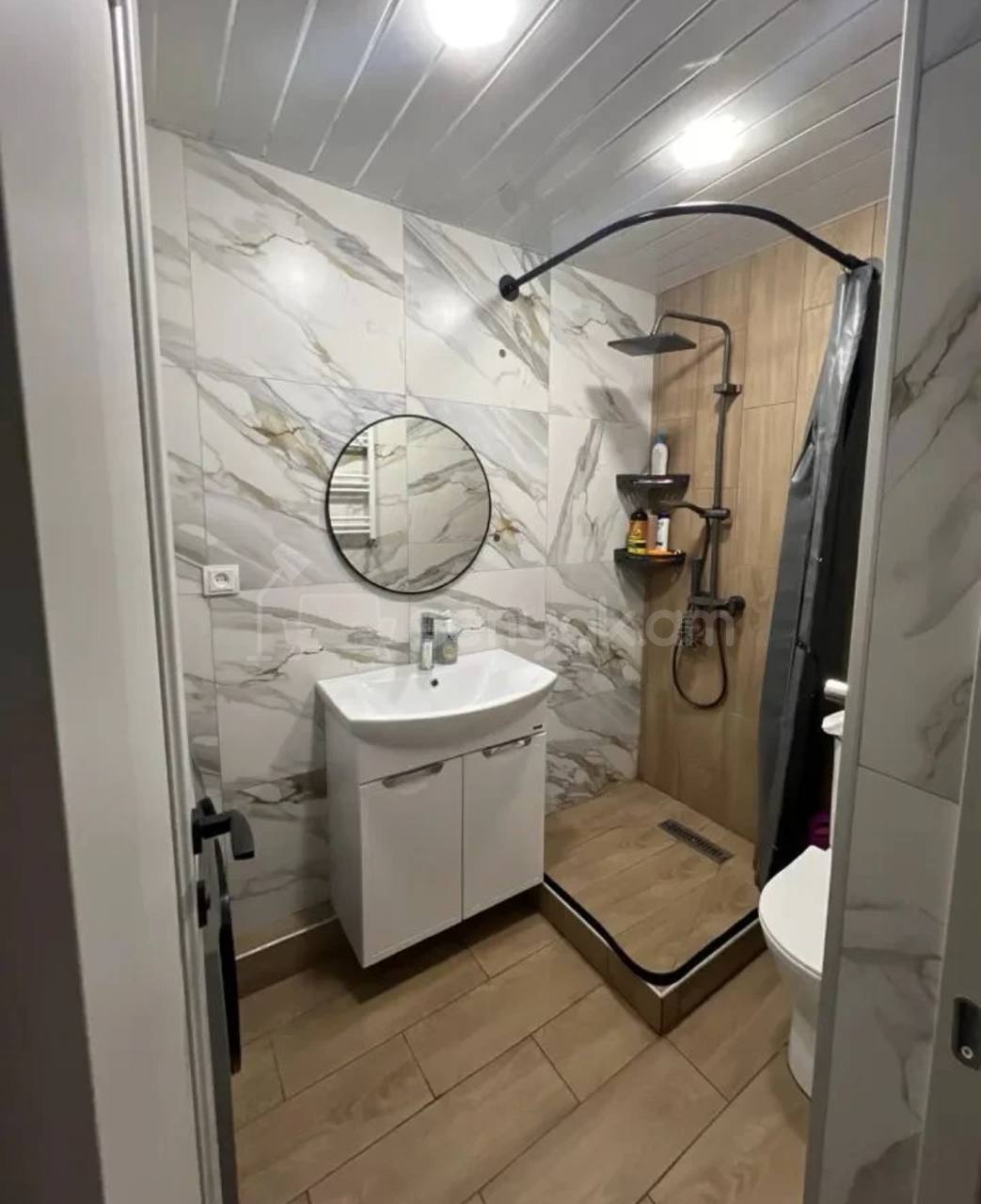 2 Սենյականոց Բնակարան, 43քմ, 3/9 հարկ, Կապիտալ Վերանորոգված