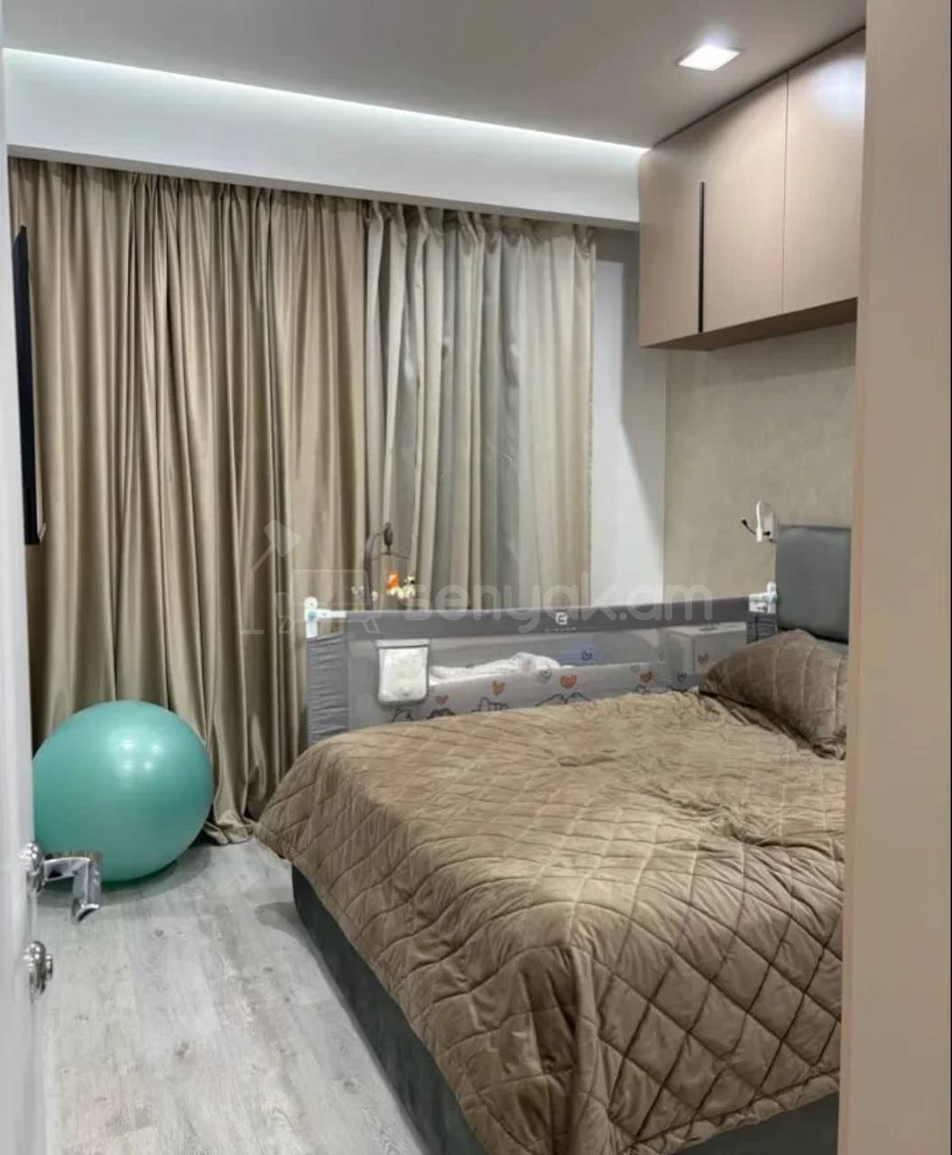 2 Սենյականոց Բնակարան, 44քմ, 2/5 հարկ, Դիզայներական Վերանորոգված