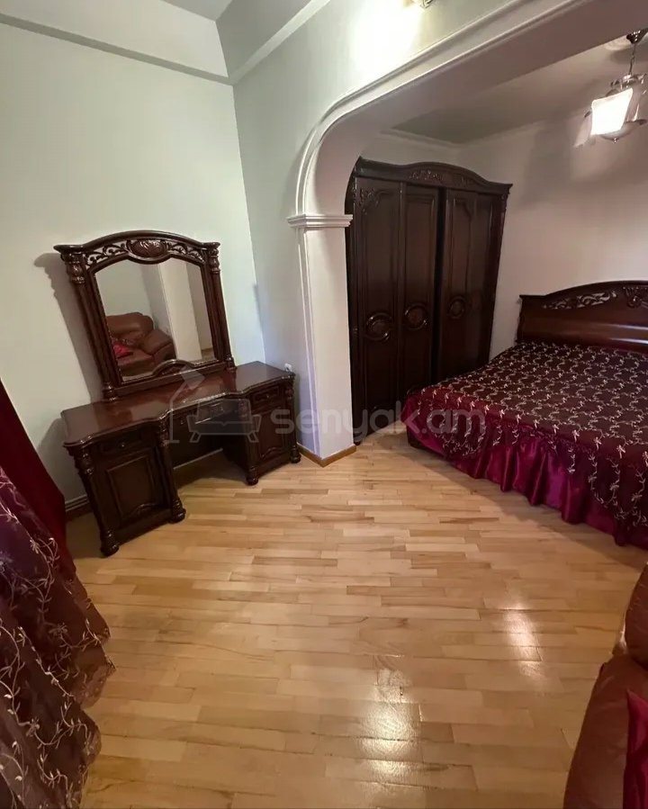 2 Սենյականոց Բնակարան, 60քմ, 2/9 հարկ, Նորմալ Վիճակում, Կահավորված