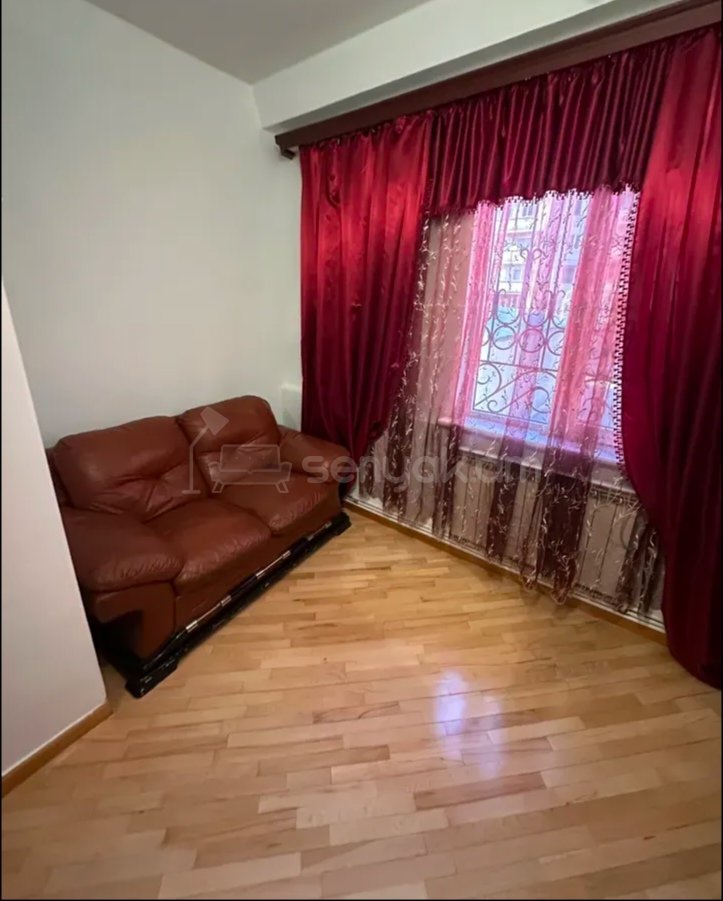 2 Սենյականոց Բնակարան, 60քմ, 2/9 հարկ, Նորմալ Վիճակում, Կահավորված