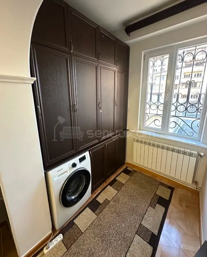 2 Սենյականոց Բնակարան, 60քմ, 2/9 հարկ, Նորմալ Վիճակում, Կահավորված