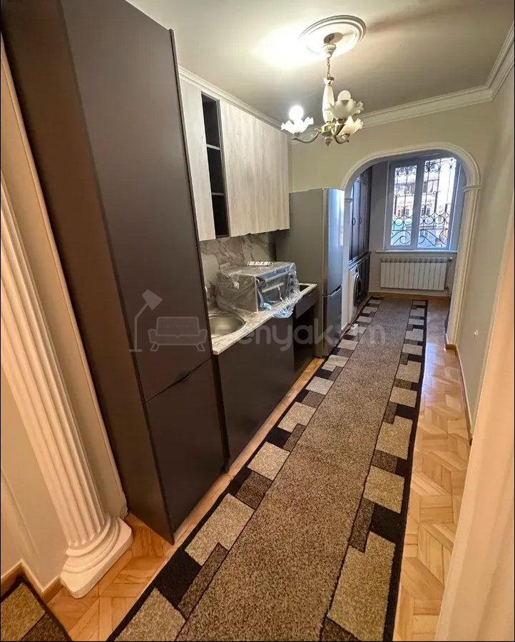 2 Սենյականոց Բնակարան, 60քմ, 2/9 հարկ, Նորմալ Վիճակում, Կահավորված