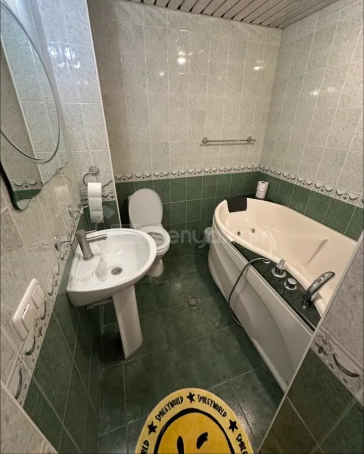 2 Սենյականոց Բնակարան, 60քմ, 2/9 հարկ, Նորմալ Վիճակում, Կահավորված