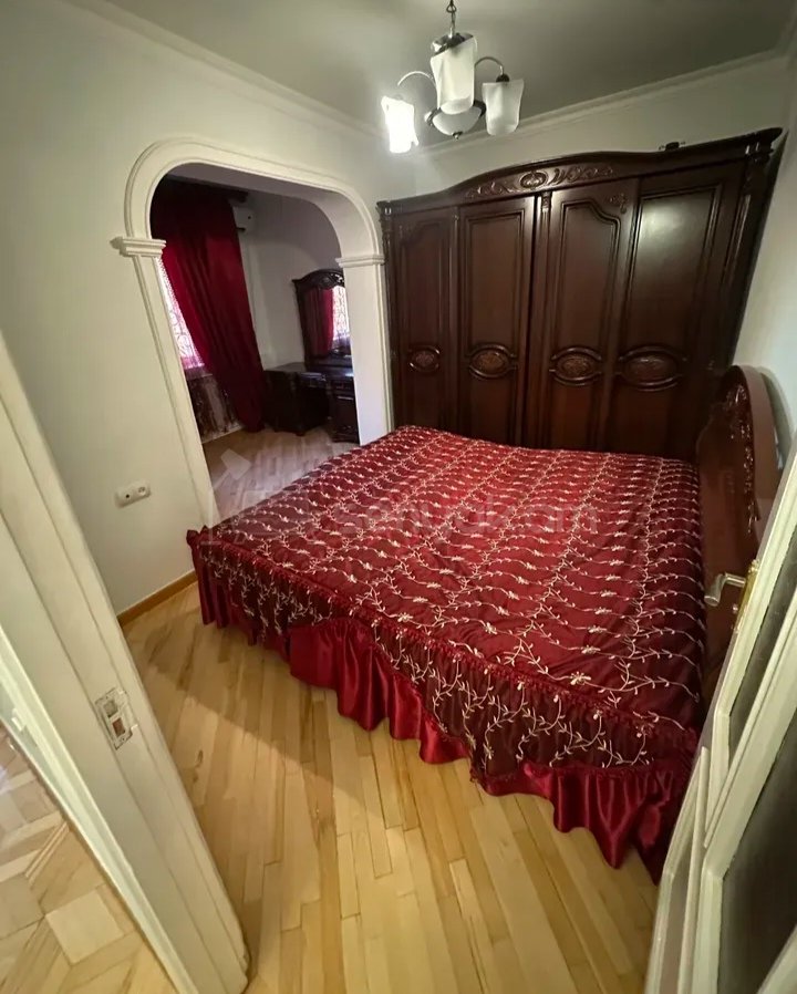 2 Սենյականոց Բնակարան, 60քմ, 2/9 հարկ, Նորմալ Վիճակում, Կահավորված