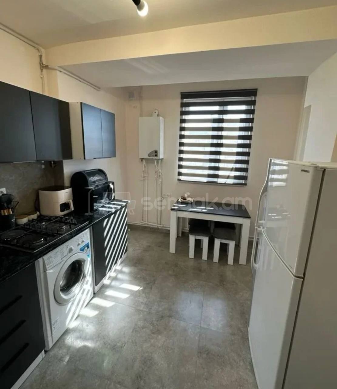 3 Սենյականոց Բնակարան, 51քմ, 13/13 հարկ, Կապիտալ Վերանորոգված