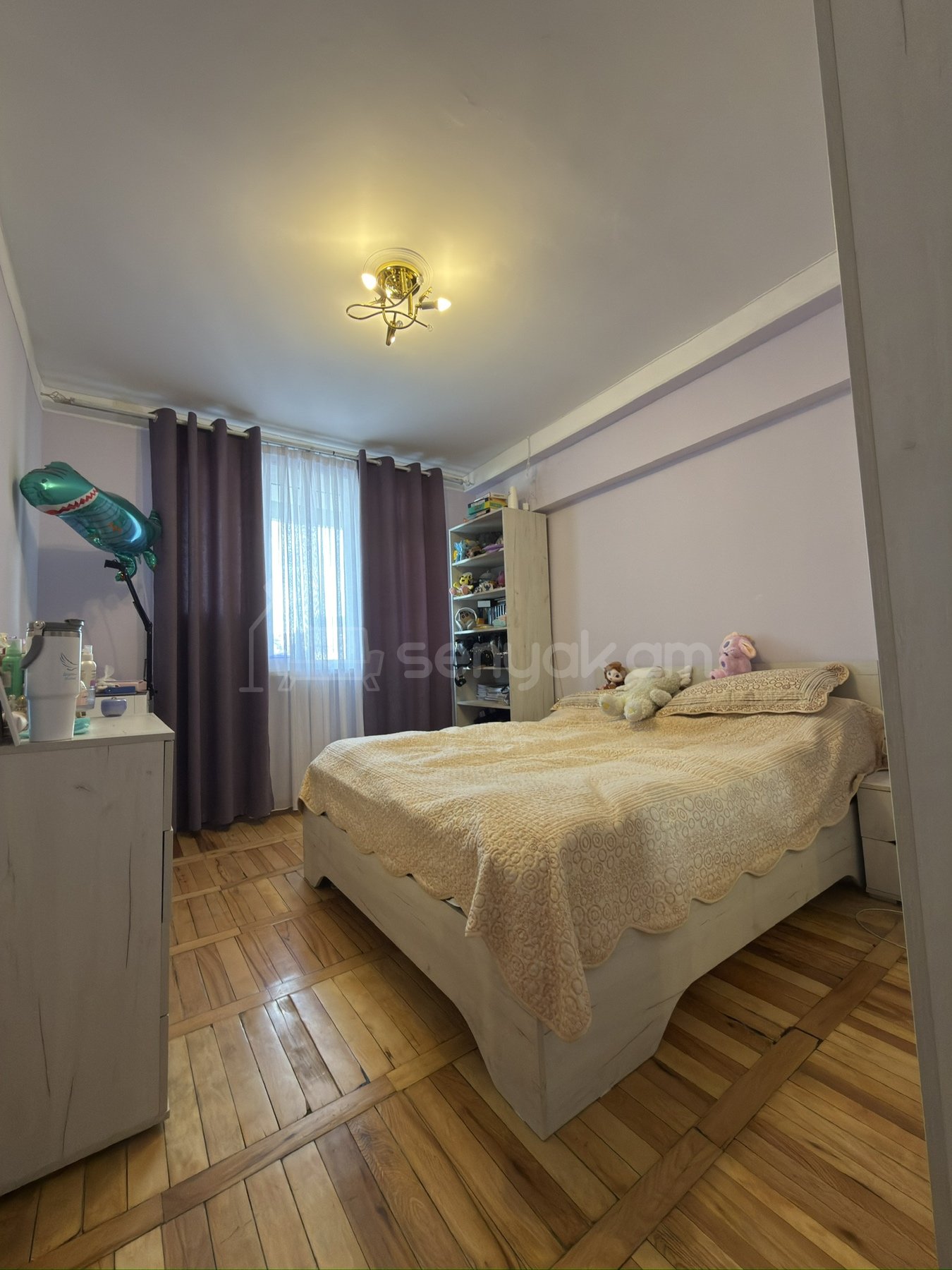 3 Սենյականոց Բնակարան, 94քմ, 12/13 հարկ, Պետական Վիճակում