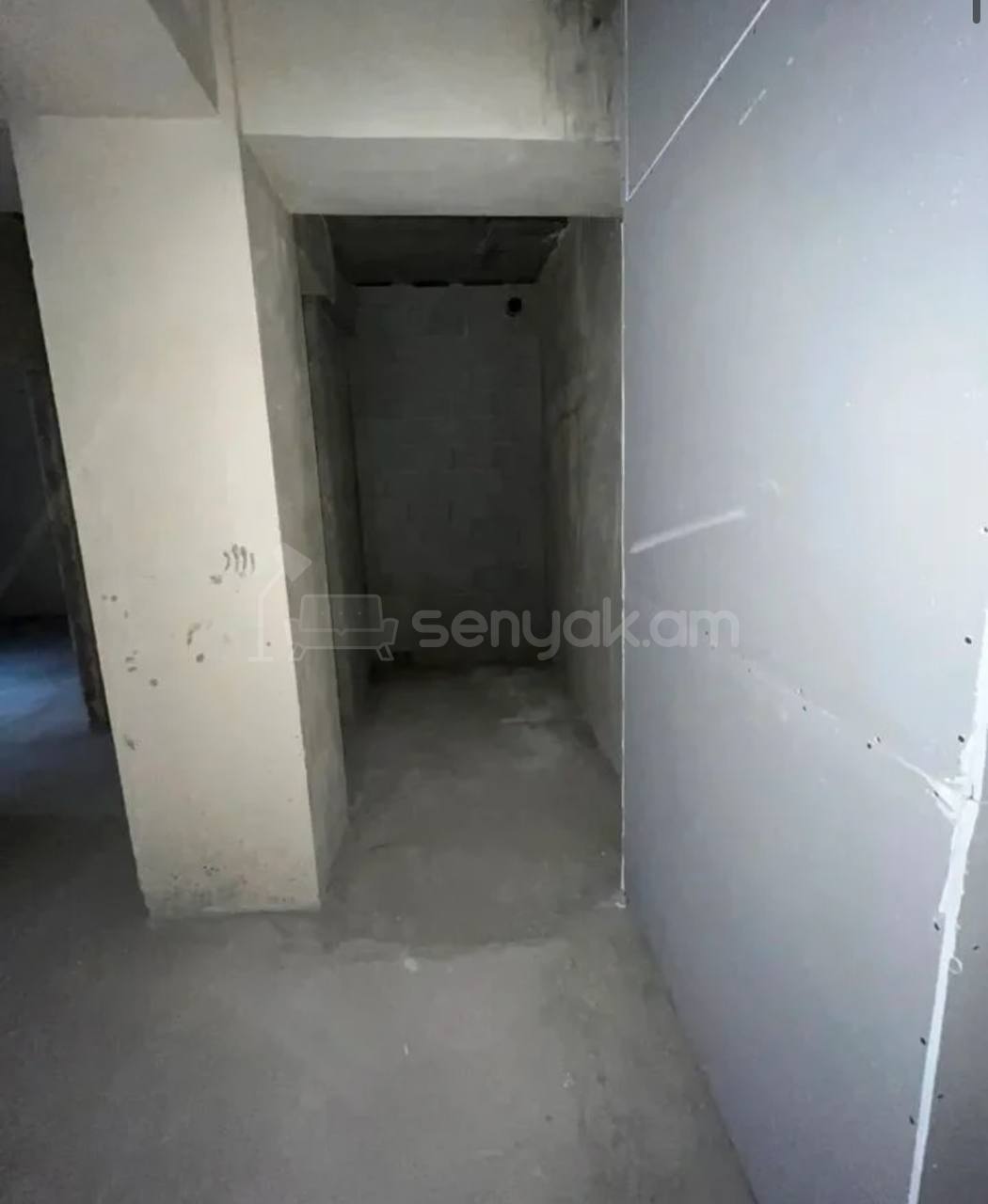 3 Սենյականոց Բնակարան, 95քմ, 9/16 հարկ, Զրոյական Վիճակում