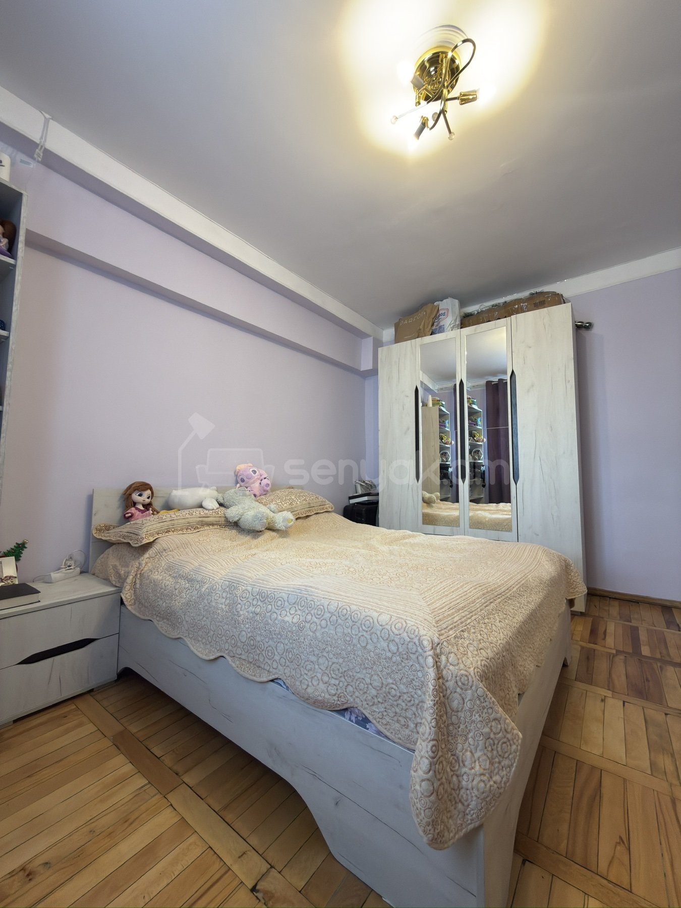 3 Սենյականոց Բնակարան, 94քմ, 12/13 հարկ, Նորմալ Վիճակում