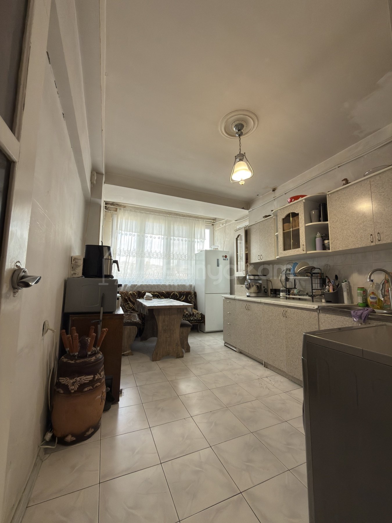 3 Սենյականոց Բնակարան, 94քմ, 12/13 հարկ, Նորմալ Վիճակում