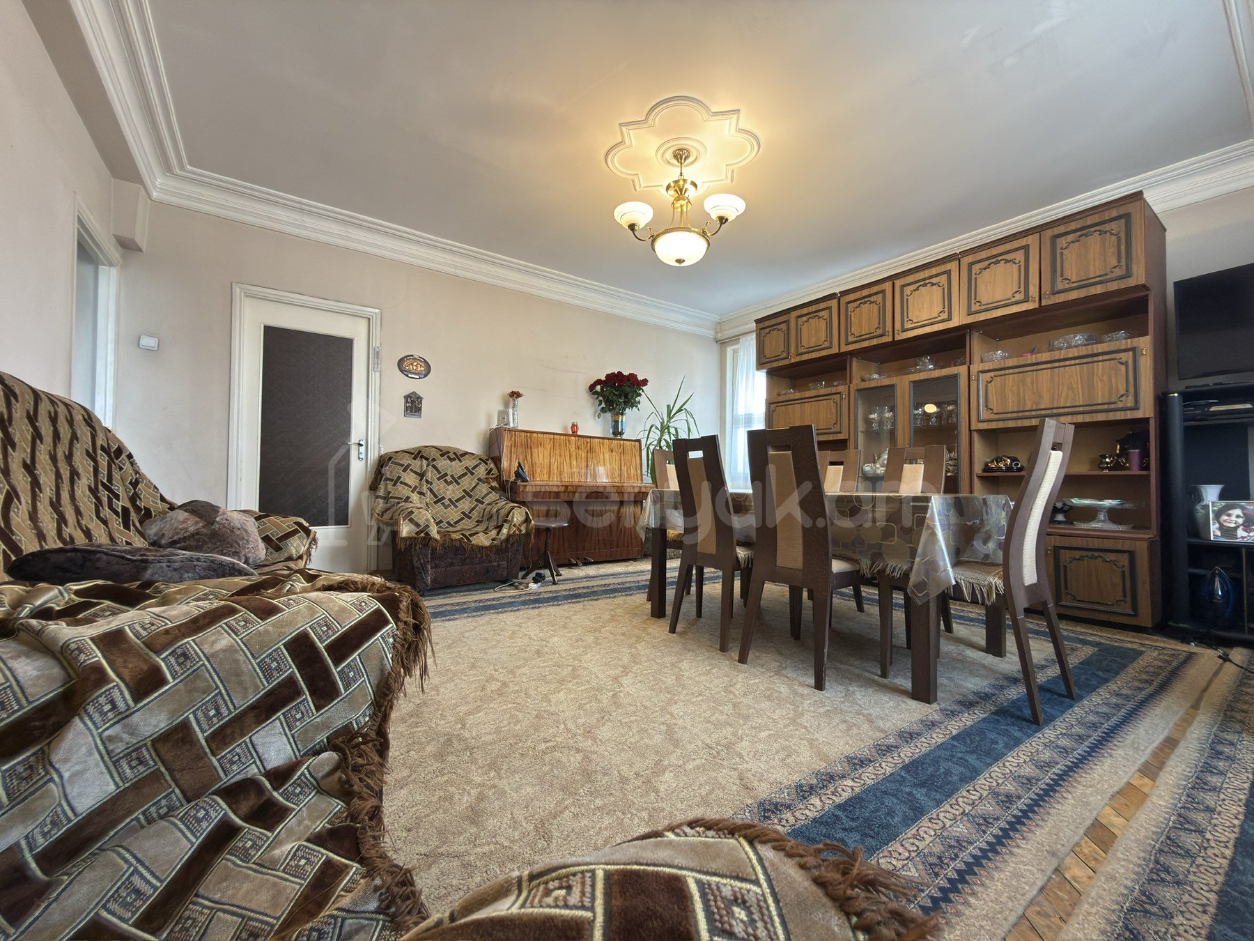 3 Սենյականոց Բնակարան, 94քմ, 12/13 հարկ, Նորմալ Վիճակում