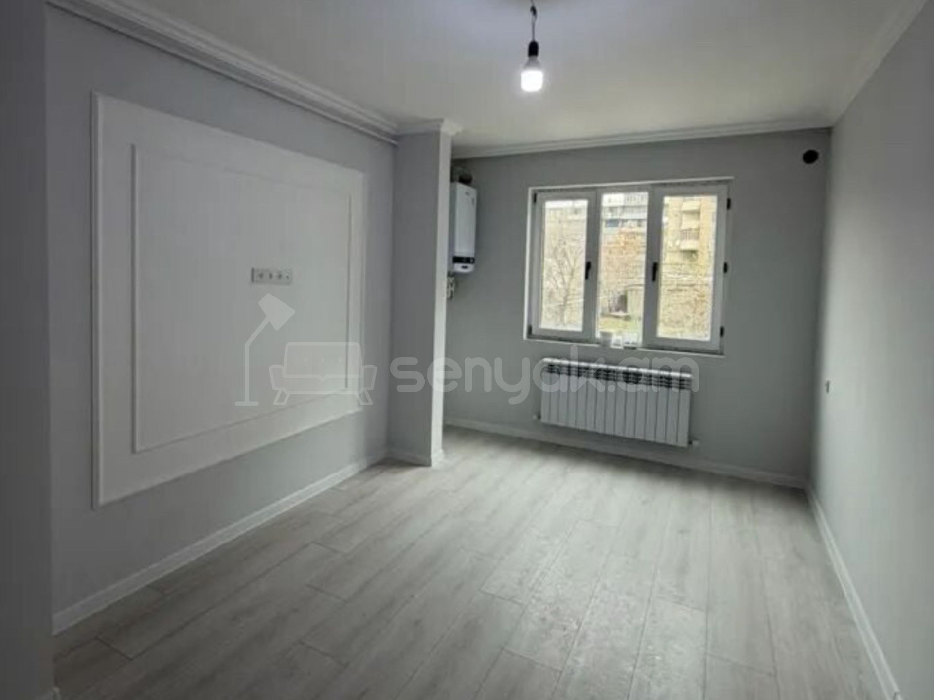 2 Սենյականոց Բնակարան Քարե Շենքում, 44քմ, 2/5 հարկ, Կապիտալ Վերանորոգված