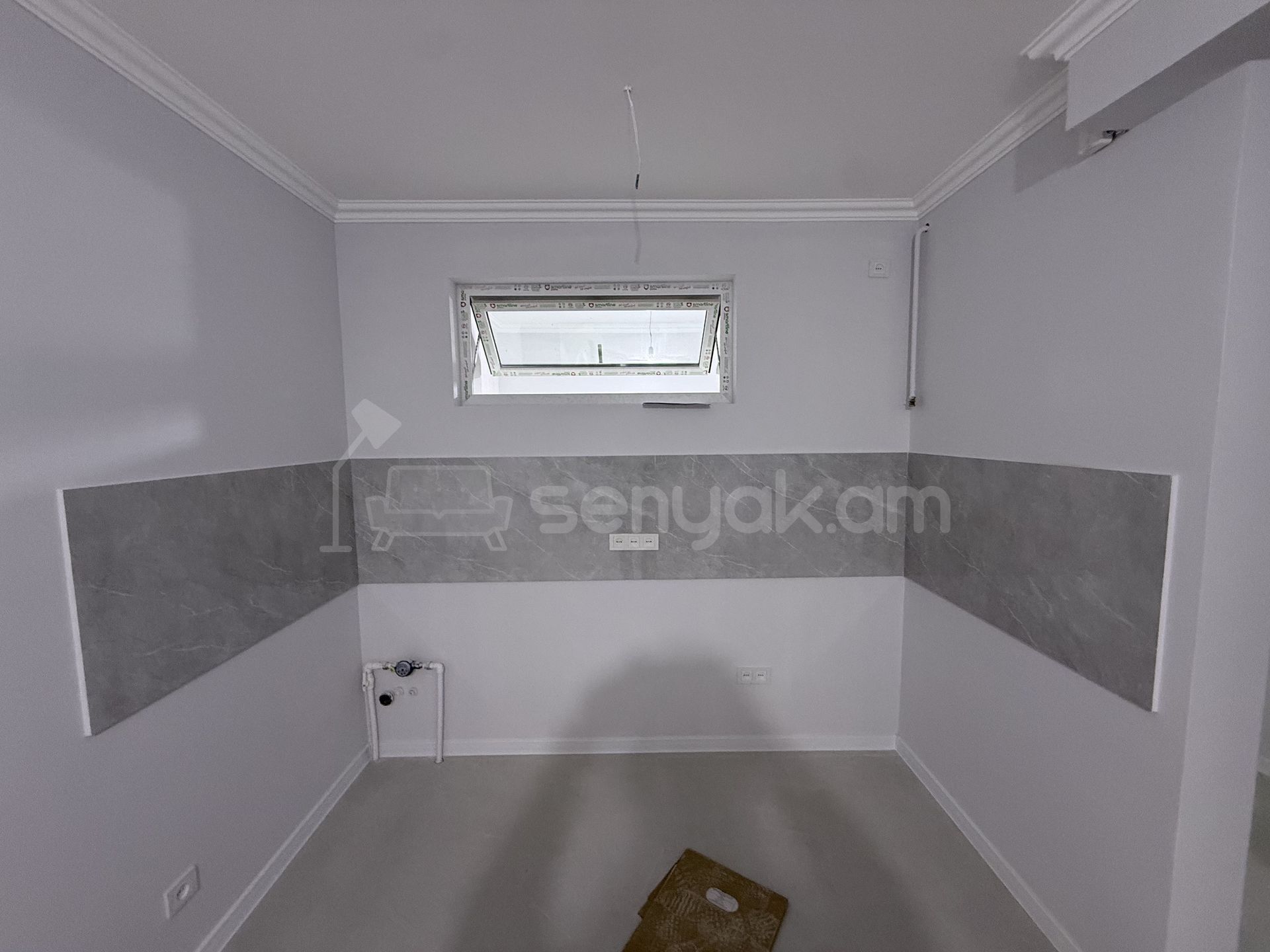 2 Սենյականոց Բնակարան Քարե Շենքում, 44քմ, 2/5 հարկ, Կապիտալ Վերանորոգված