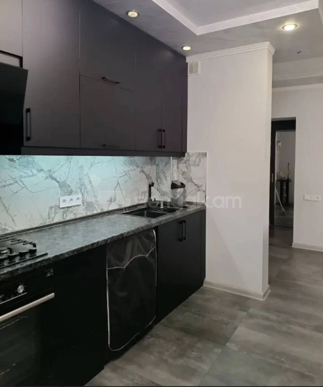 3 Սենյականոց Բնակարան, 67քմ, 6/9 հարկ, Կապիտալ Վերանորոգված