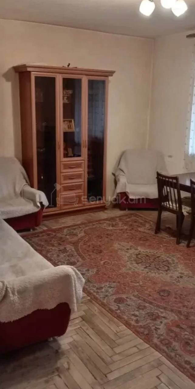 4 Սենյականոց Բնակարան, 85քմ, 3/9 հարկ, Պետական Վիճակում