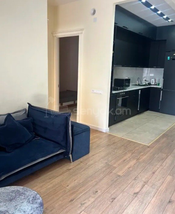 3 Սենյականոց Բնակարան Նորակառույցում, 70քմ, 3/16 հարկ, Դիզայներական Վերանորոգված, Կահավորված