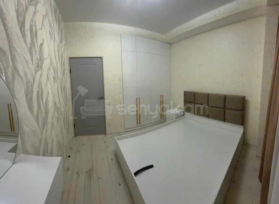 3 Սենյականոց Բնակարան Նորակառույցում, 65քմ, 5/12 հարկ, Դիզայներական Վերանորոգված, Կահավորված