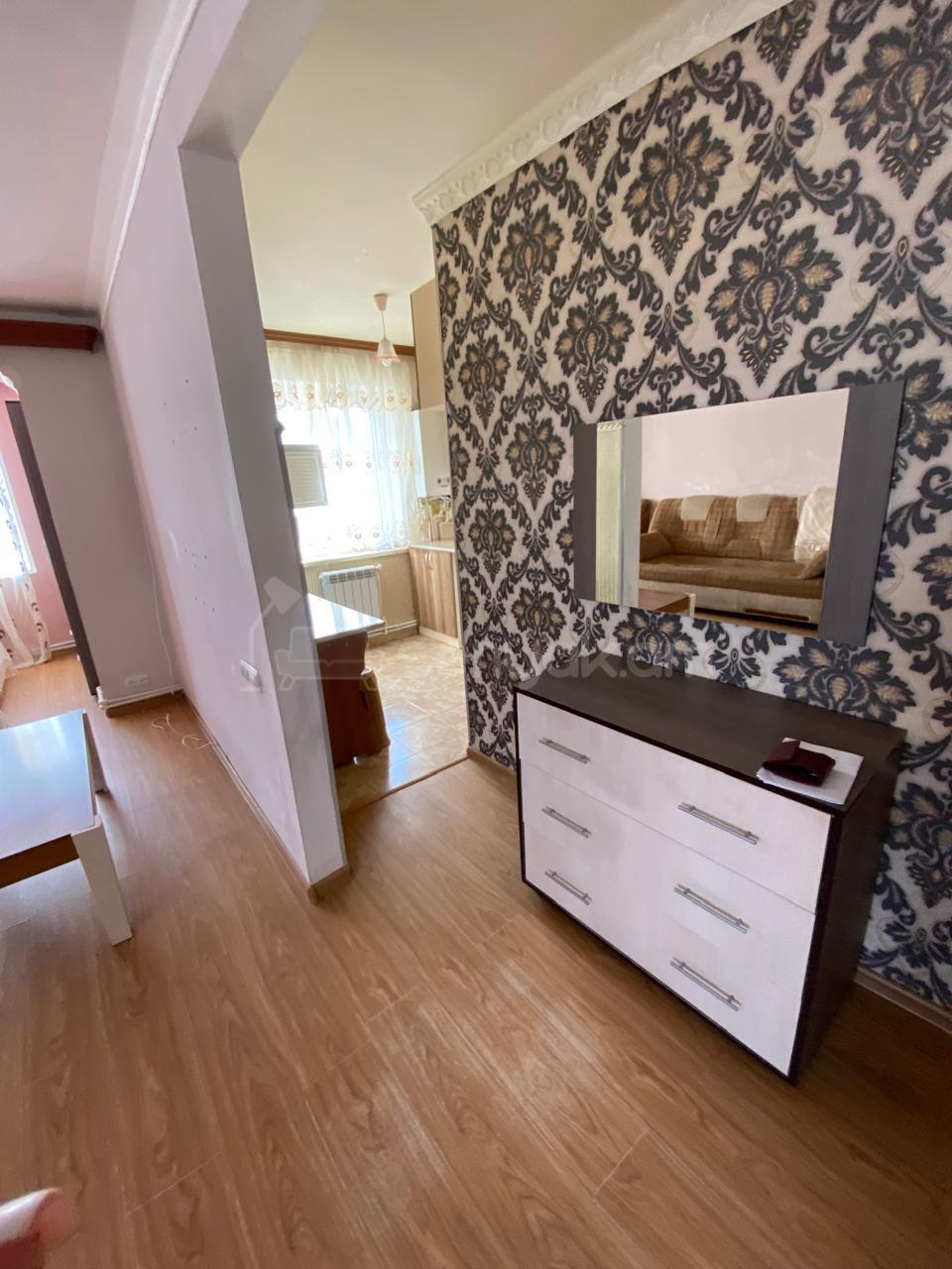 1 Սենյականոց Բնակարան, 37քմ, 2/5 հարկ, Կապիտալ Վերանորոգված, Կահավորված, Արևկող