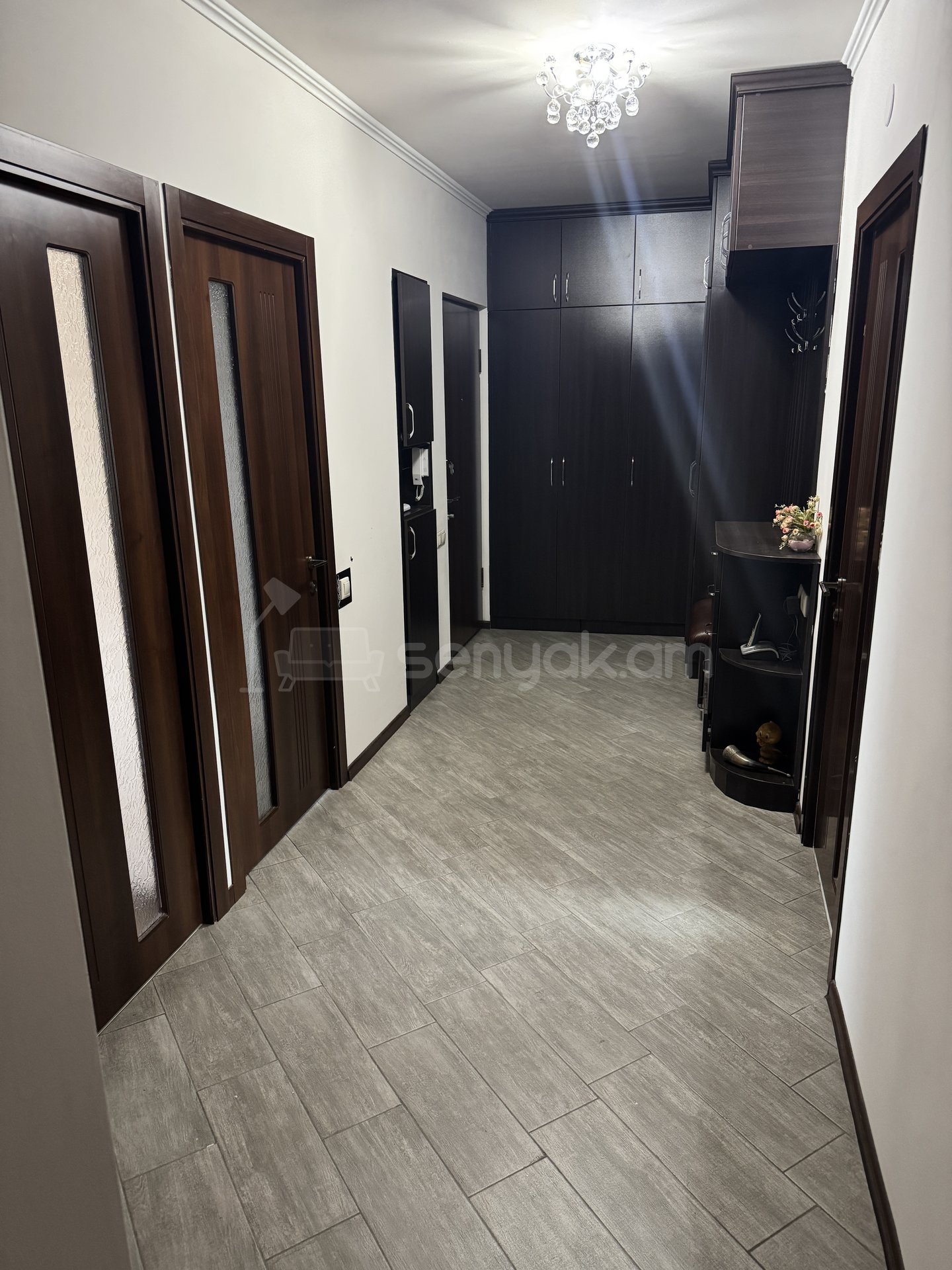 3 Սենյականոց Բնակարան, 80քմ, 4/9 հարկ, Կապիտալ Վերանորոգված