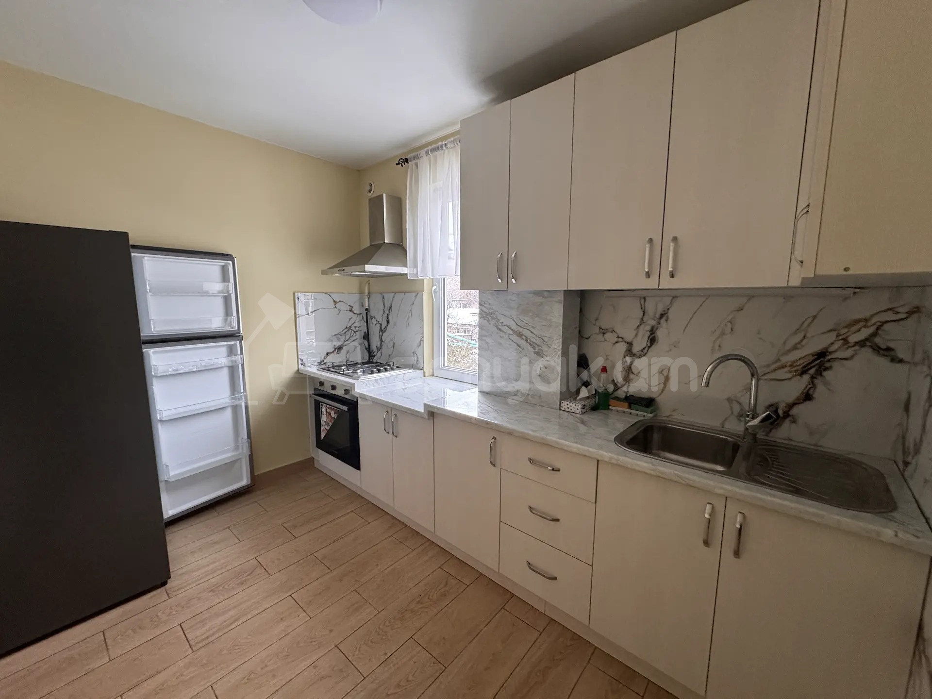 5 Սենյականոց Սեփական Տուն, 110քմ, Կապիտալ Վերանորոգված, Կահավորված