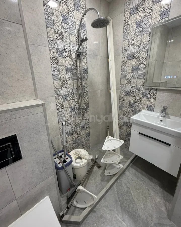 2 Սենյականոց Բնակարան Նորակառույցում, 38քմ, 2/4 հարկ, Կապիտալ Վերանորոգված